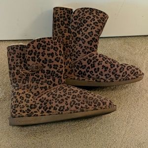 Women's "Bearpaw" Animal Print Boots Size 11